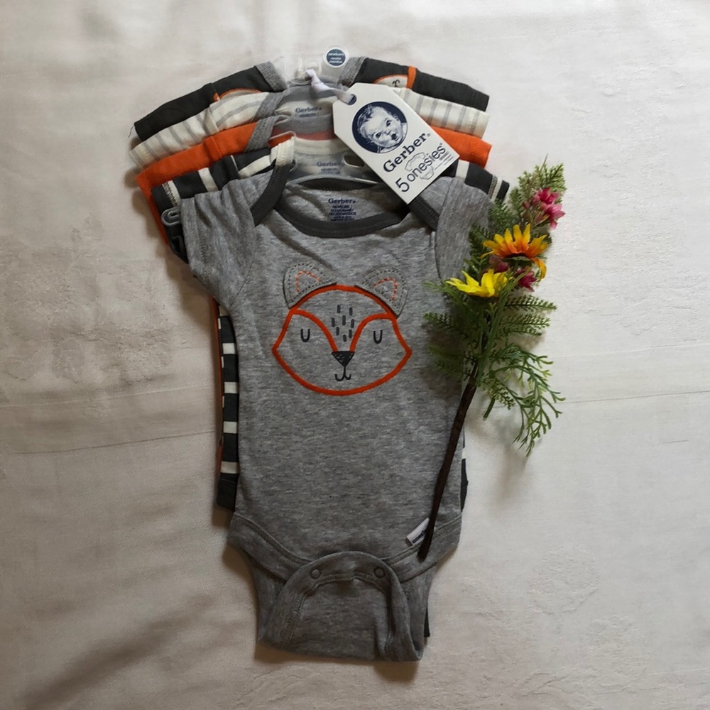 🌟NWT🌟Onesies